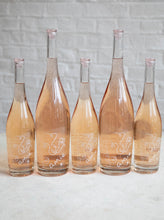 Load image into Gallery viewer, amie x organic rosé magnum
