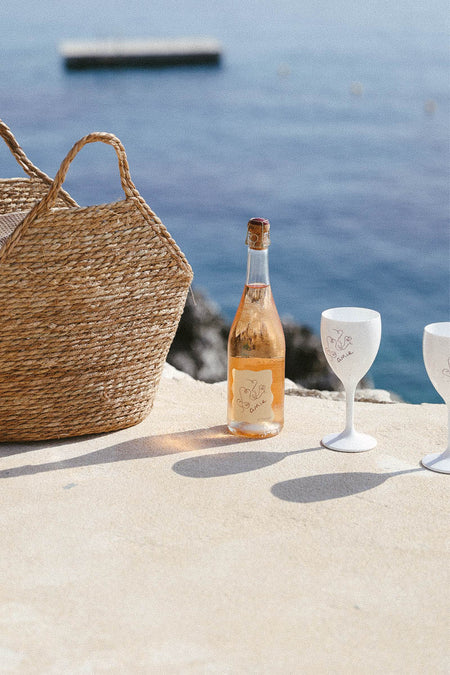 amie non-alcoholic rosé