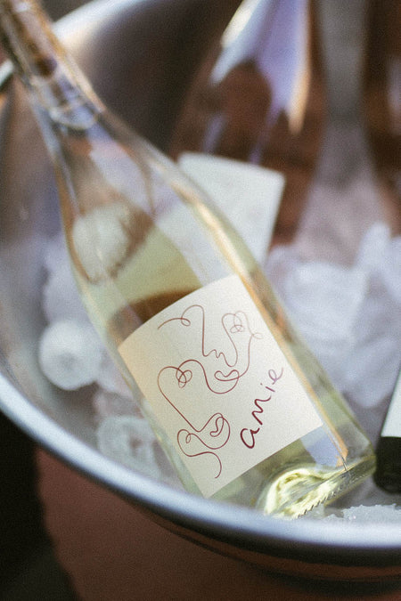amie white, sauvignon blanc